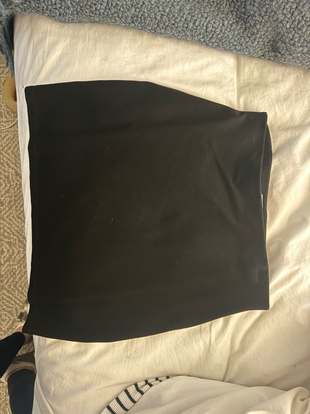Aritzia Black Mini Skirt - Sleek Straight Cut